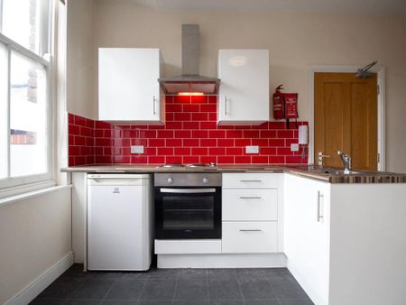 Studio to rent - Photo 5