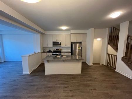 For Lease - 60 Melmar Street, Brampton, Ontario - Photo 2