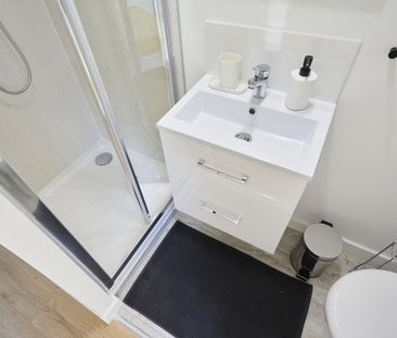 GENERAL BARBOU Roommate 4 Bedrooms at Amiens - Photo 4