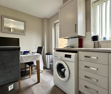 Thealby Gardens, Doncaster - Photo 6