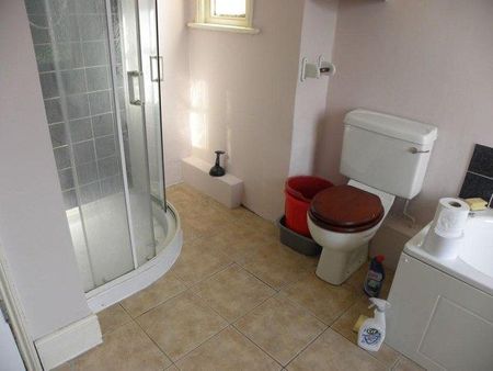 5 bedroom house share to rent - Photo 5