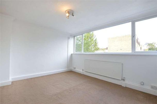 Park Place, Hillview Road, Woking, Surrey, GU22 - Photo 1