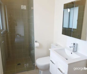 “PRIVATE & MODERN!” - Photo 3