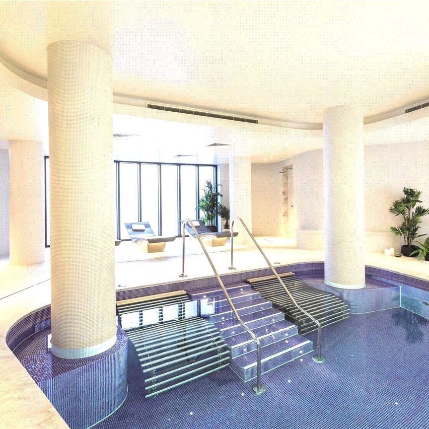 Three Bedroom Home in Iconic Gasholders, King's Cross - Photo 1