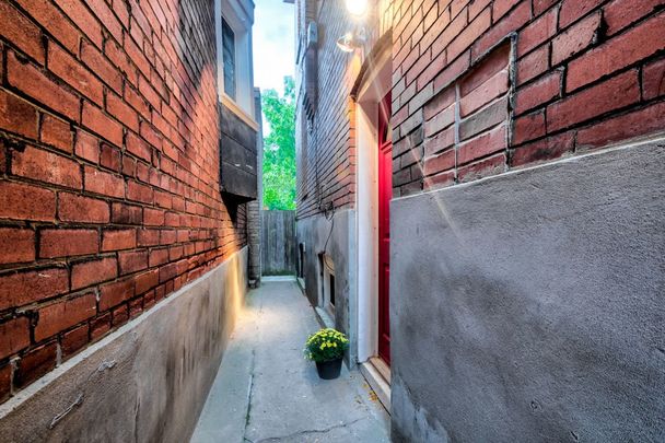 For Lease - 125 Glenholme Avenue Unit# (Lower), Toronto, Ontario - Photo 1