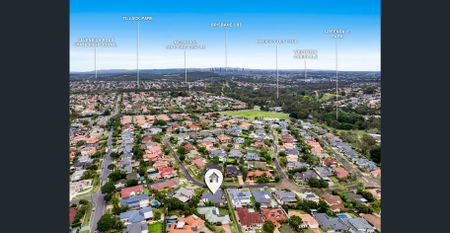 Stylish Family Home with Pool and Outdoor Pavilion in Prime Carindale Location - Photo 4