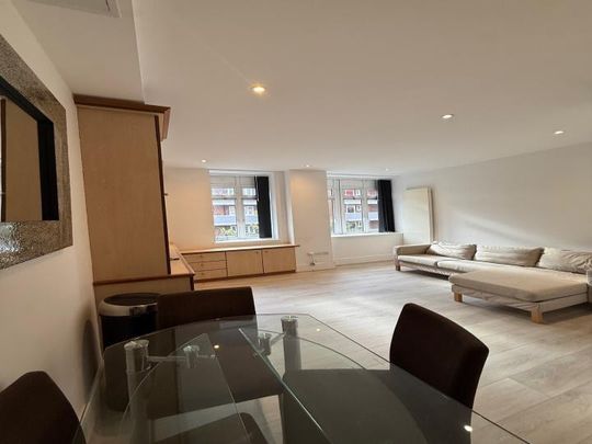 1beds Flat - Photo 1