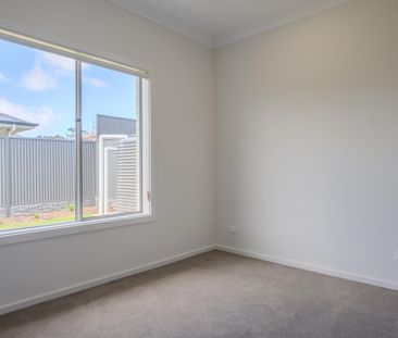 10 Berwick Court - Photo 6