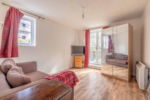 1 bedroom apartment to rent - Photo 1