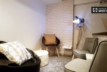 barcelona, Catalonia 08005