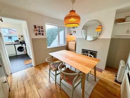 66 Haypark Avenue, Belfast, BT7 3FF - Photo 3