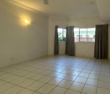 INNER CITY LIVING!! - Photo 1