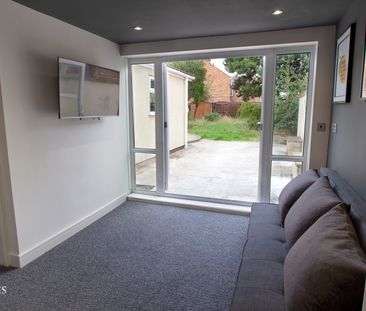 The Motivational Property Studio 3 - Photo 1