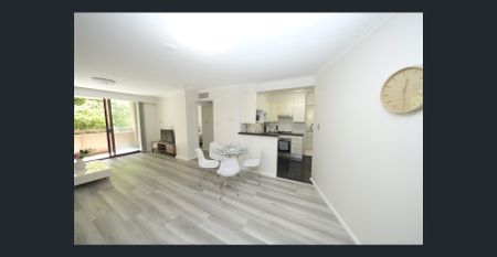 Fully Furnished 2 bedroom apartment for rent in the Millennium Towers - Photo 2