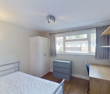 Friars Court - Photo 6