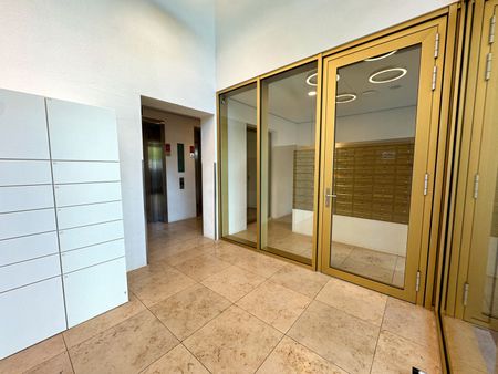 Appartement te huur: Hertekade 370 3011 XV Rotterdam - Foto 2