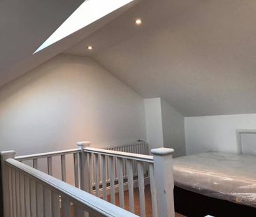 4 bedroom terraced house to rent - Photo 4
