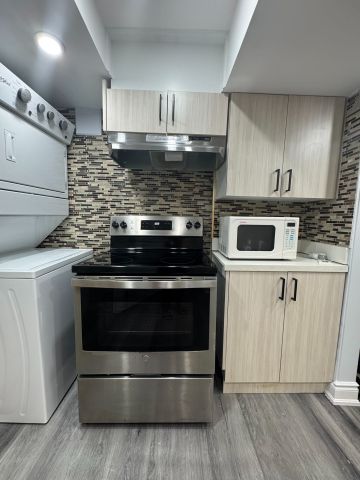 For Lease - 659 Roselaire Trail Unit# #2, Mississauga, Ontario - Photo 3