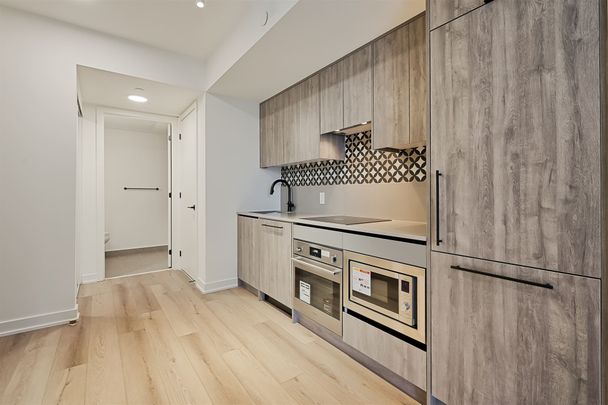 For Lease - 5 Lakeview Avenue Unit# 312, Toronto, Ontario - Photo 1