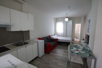Studio - Granada (San Ildefonso)