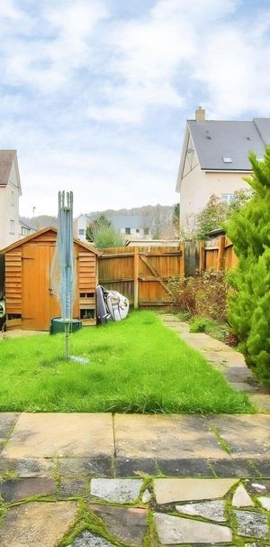 1 bedroom townhouse to rent Blade Road, Colchester, Essex, CO4 - Photo 2