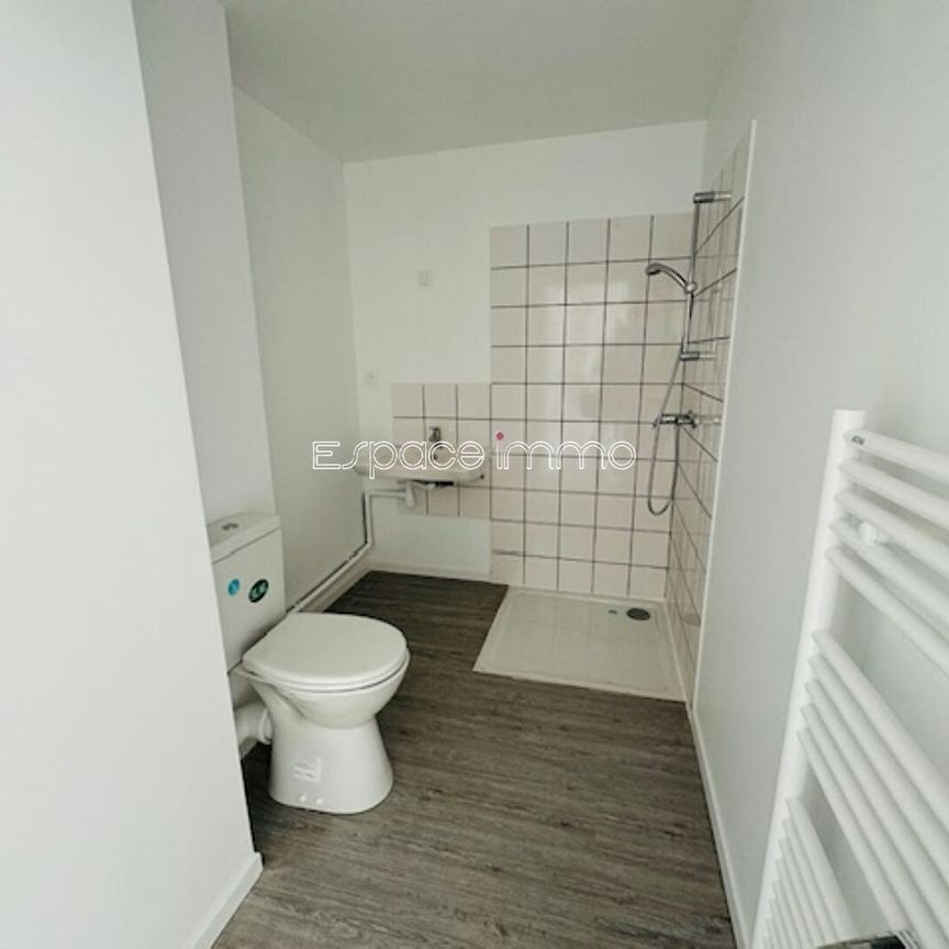 Location Appartement 1 pièce 17m² LE GRAND QUEVILLY 76120 - Photo 1