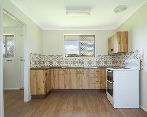 Bright, fresh Unit in Quiet Cul-de-sac - Photo 1