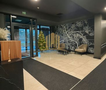 Warszawa, Wola, Aleja Solidarności - Фото 6