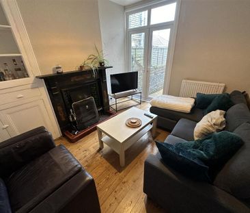 Property to rent - Photo 4