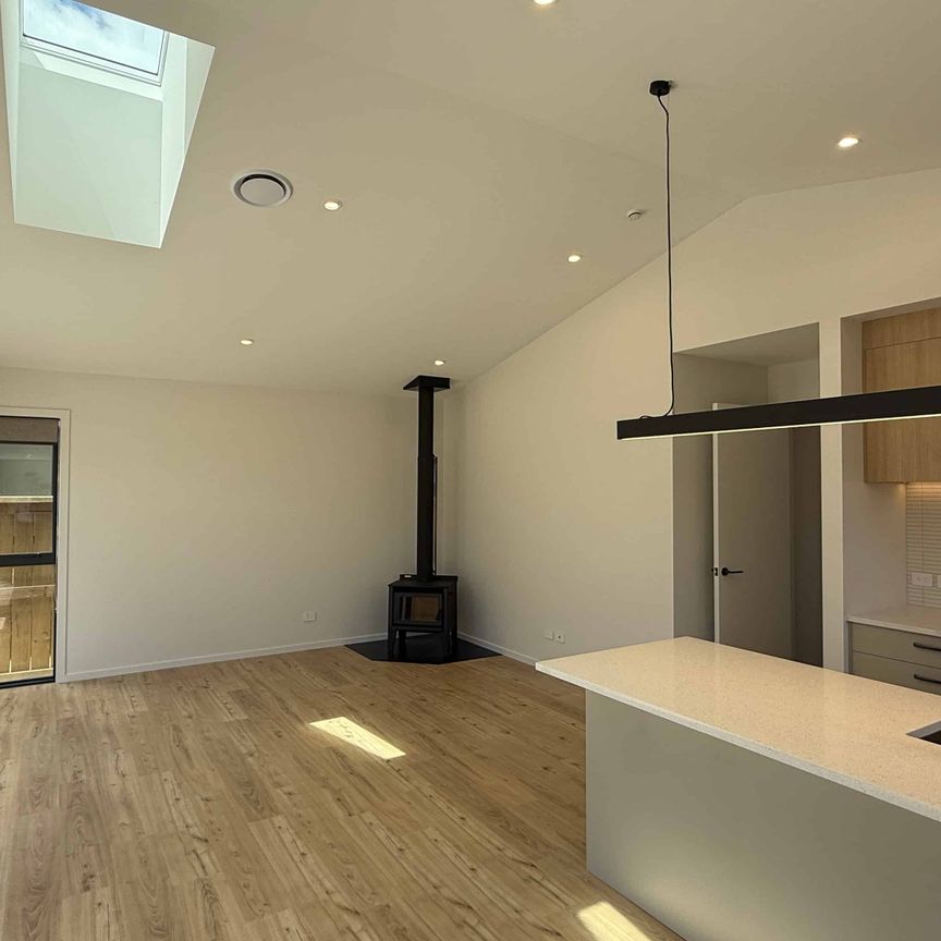 Brand New 3-Bedroom Home in Hanley’s Farm – Ready - Photo 1