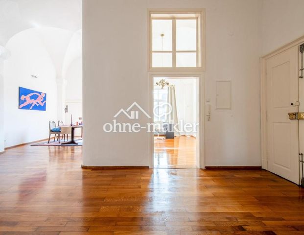 Elegante Altbauwohnung - Foto 1