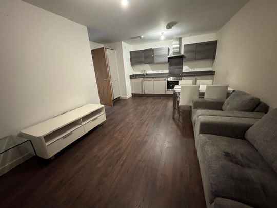 2 Bed Flat, The Riverside, M5 - Photo 1