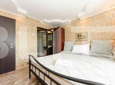 Apartament de top! Mobilier si finisaje de lux, 4 camere, 98 mp! - Photo 2