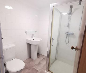 3 bedroom maisonette to rent - Photo 1