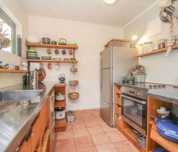 Secluded Studio - Pet Friendly - Photo 5