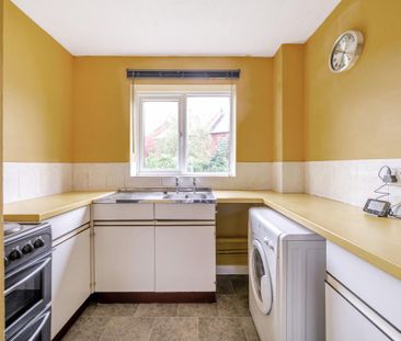 2 bedroom maisonette to rent - Photo 6