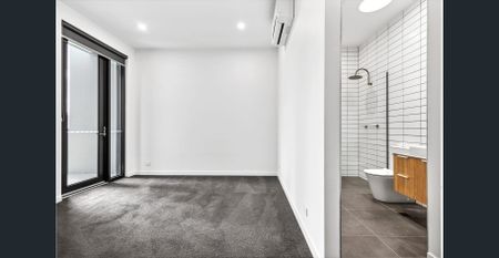 Executive Apartment Living in the heart of Pakington Street - Photo 2