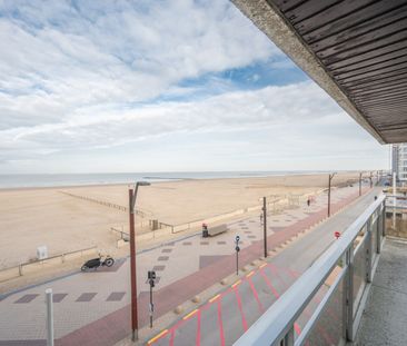 Prachtig hoekappartement te huur op de zeedijk in Duinbergen met fr... - Photo 4