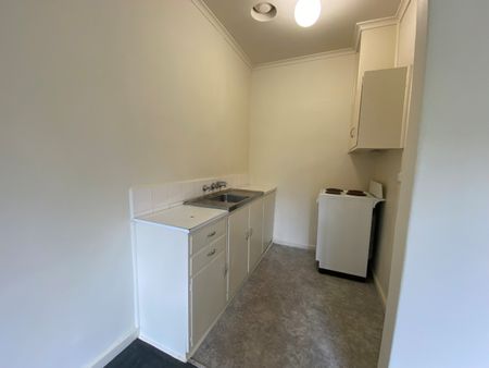 8/44 Munster Avenue, Carnegie VIC 3163 - Apartment For Rent | Domain - Photo 2