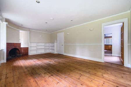 6 bedroom detached house to rent - Photo 4