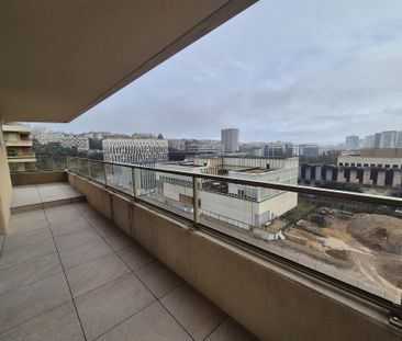 Location Appartement 3 pièces 52m² NICE 06200 - Photo 6