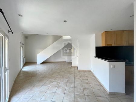 Duplex T3 80m2 au coeur de Châteauneuf Du Pape, - Photo 3