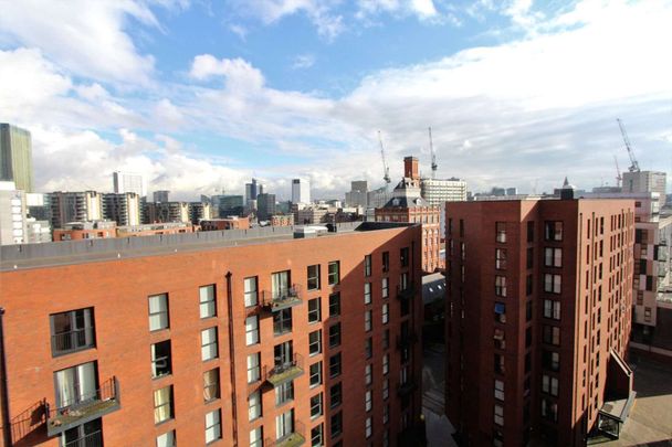 Fully Furnished 10th Floor Two Bedroom Apartment in the Alto development. Occupants will be sure to enjoy, a spacious and beautifully presented property. - Photo 1