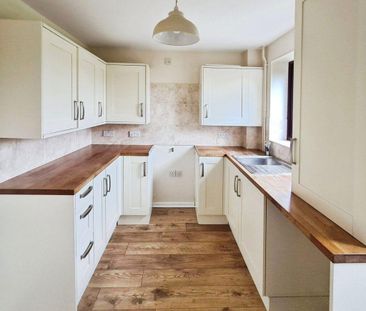 2 bedroom house to rent - Photo 3