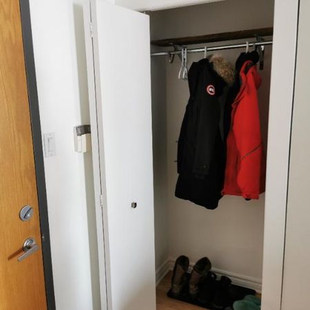 À louer (disponible immédiatement): Grand condo de 3 ½ semi-meublé à Laval - Photo 4