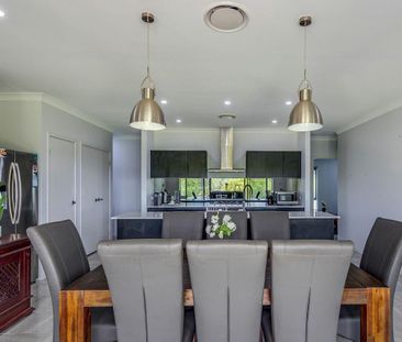 160-162 Panitz Drive, Jimboomba QLD 4280 - House For Rent | Domain - Photo 3