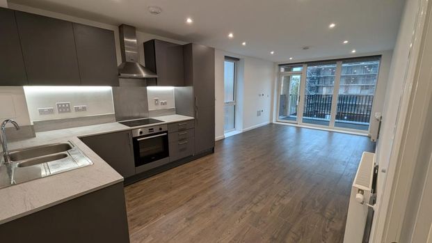 2 bedroom flat to rent - Photo 1