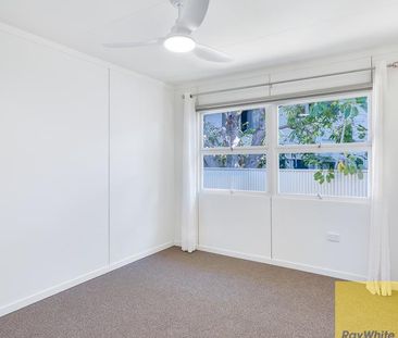 Fully Renovated Duplex in Heart of Southport - Photo 5