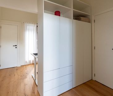 Stijlvol bemeubeld appartement met 1 slaapkamer + buro - Foto 1