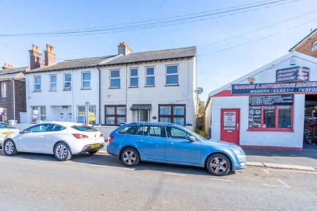 2 bedroom flat to rent - Photo 3